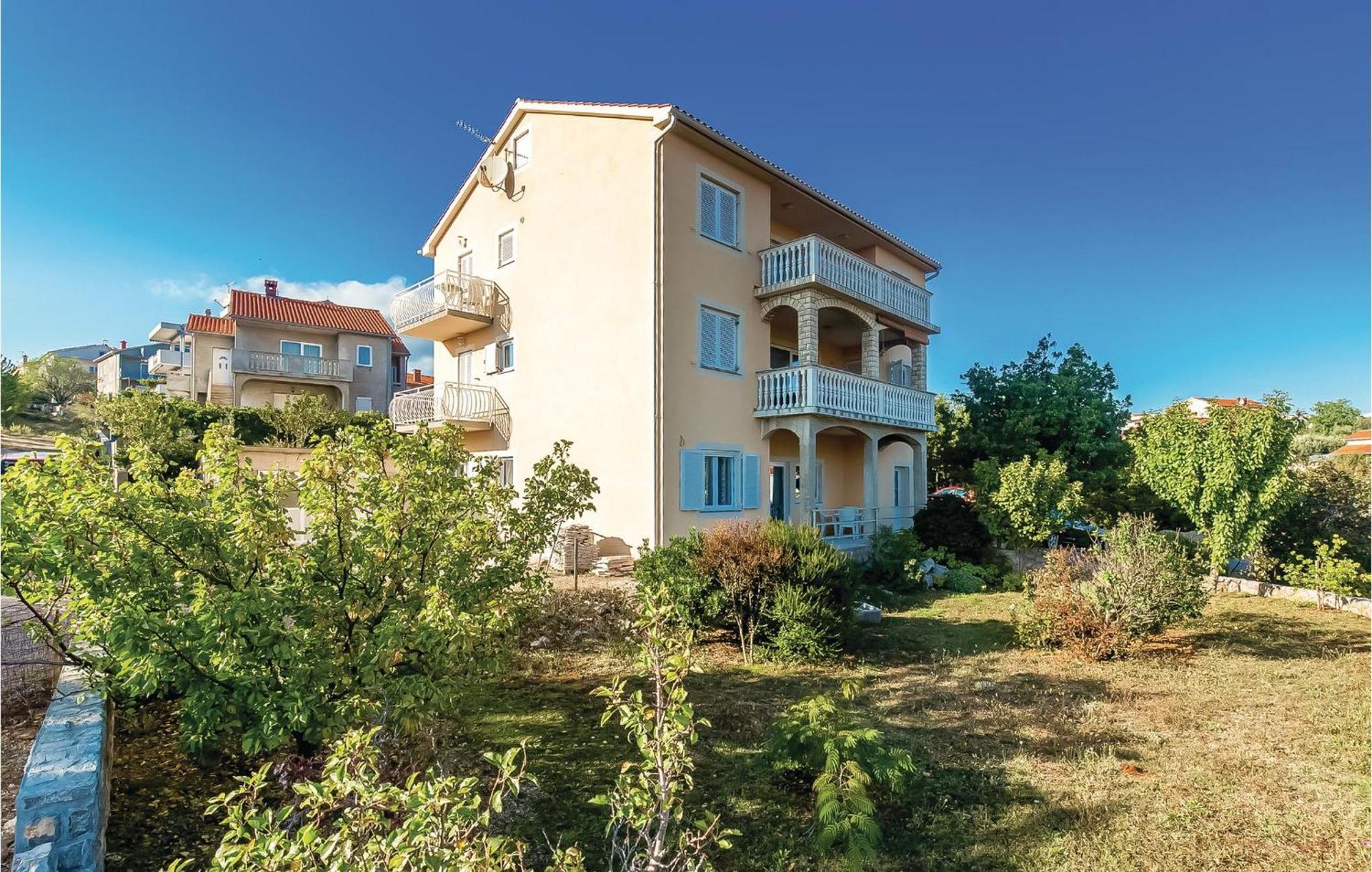 Stunning Apartment In Kornic With House Sea View エクステリア 写真