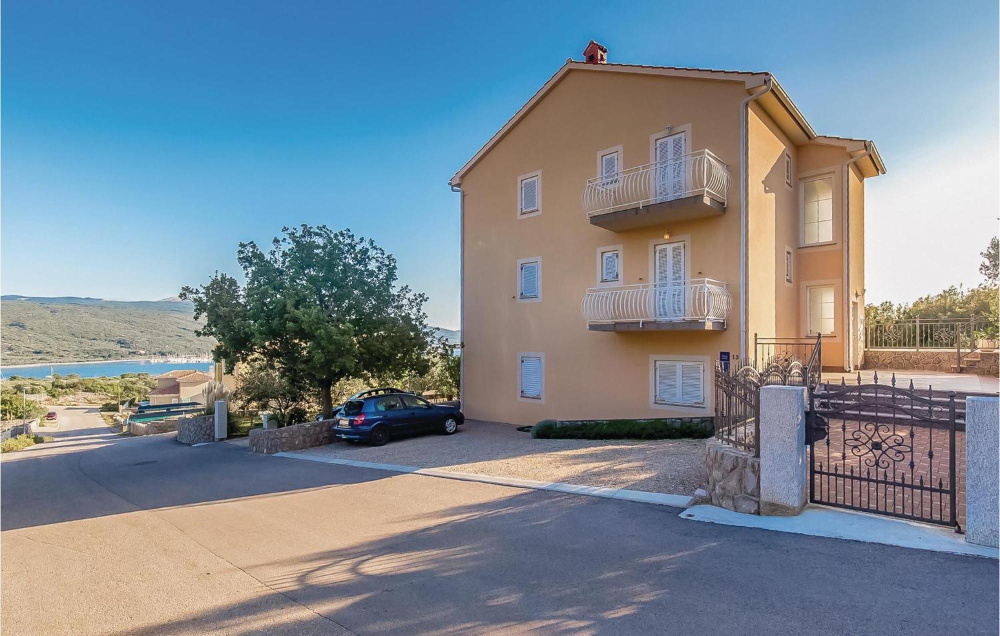Stunning Apartment In Kornic With House Sea View エクステリア 写真